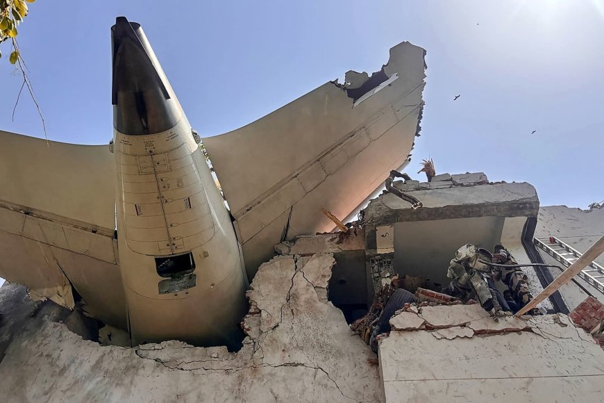 Cae avión con 240 pasajero procedente de la india
